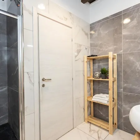 Διαμέρισμα In - Romacampusmartius