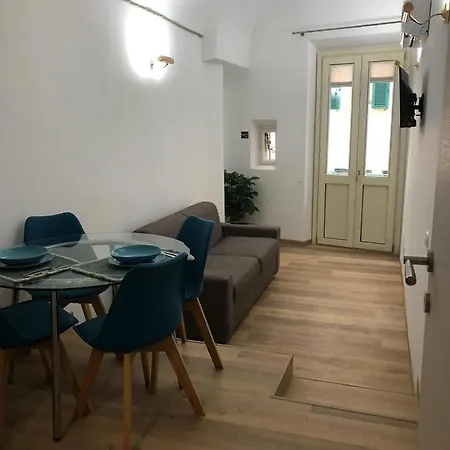 In - Romacampusmartius Apartment