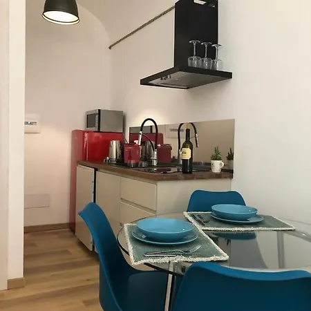 Apartment In - Romacampusmartius