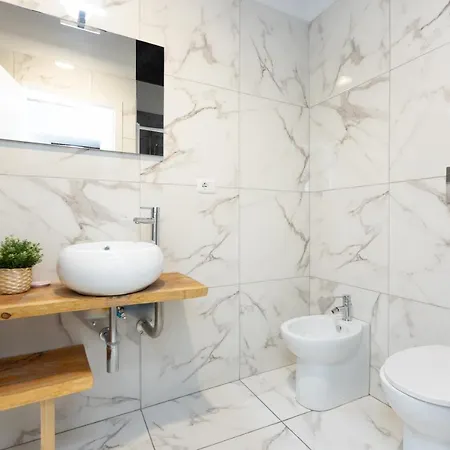 Apartment In - Romacampusmartius *