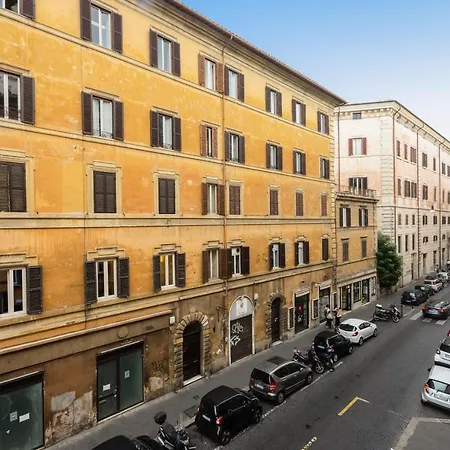 In - Romacampusmartius Apartment